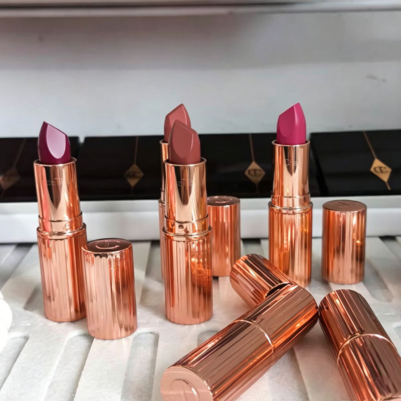 Luxury CT Brand Makeup Set Ski - Luxury Skincare And Makeup Brands recension och pris
